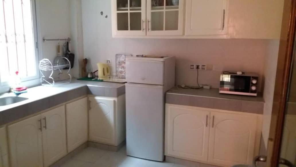 Rufisque Villa Chez Julien מראה חיצוני תמונה