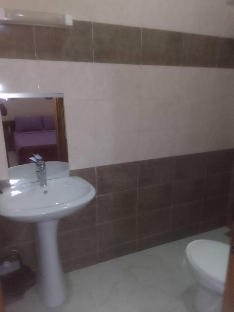 Rufisque Villa Chez Julien מראה חיצוני תמונה